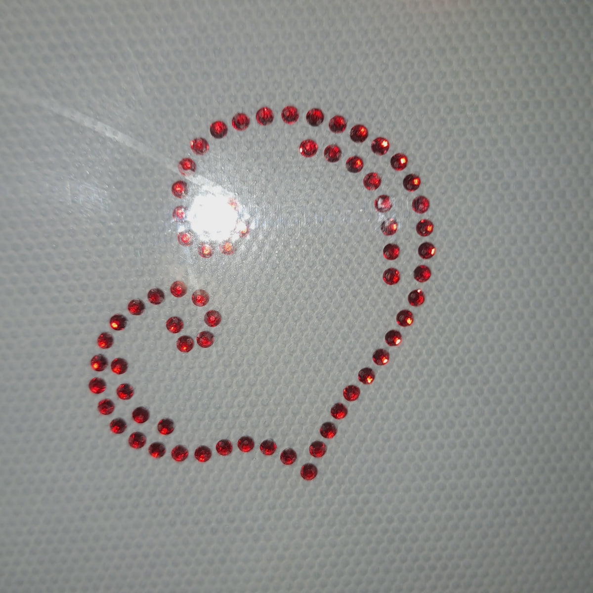 Planilla de Pedrería Hotfix - Corazon 3.5x4cm SS6 (2mm)