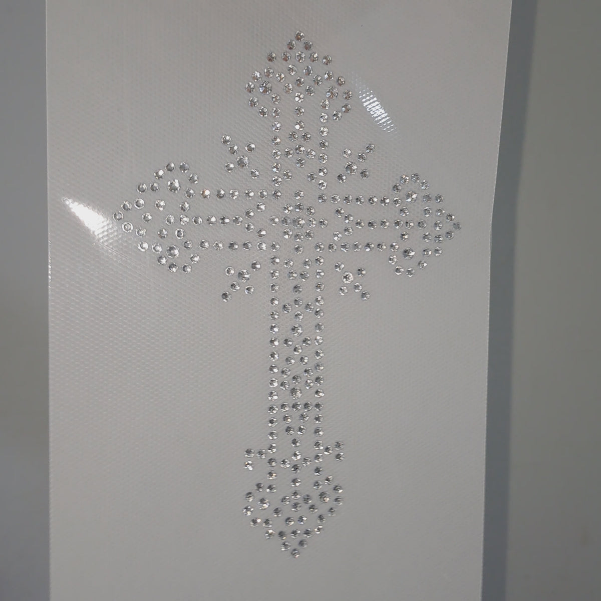 Planilla de Pedrería Hotfix - Cruz Barroca 10x15cm SS10 (3mm)